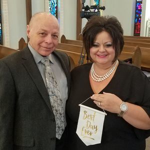 Meet your Posher, Mia